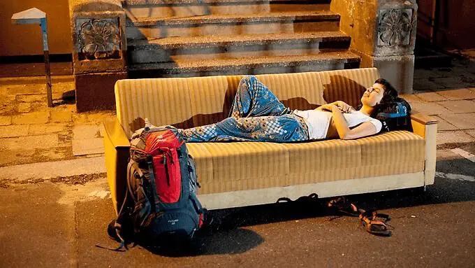 Couch Surfing; Sharing Economy